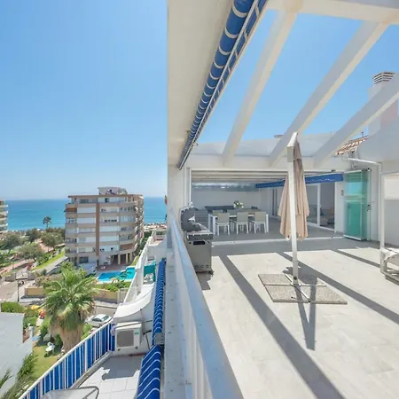 Castillo Rooftop Apartment Fuengirola